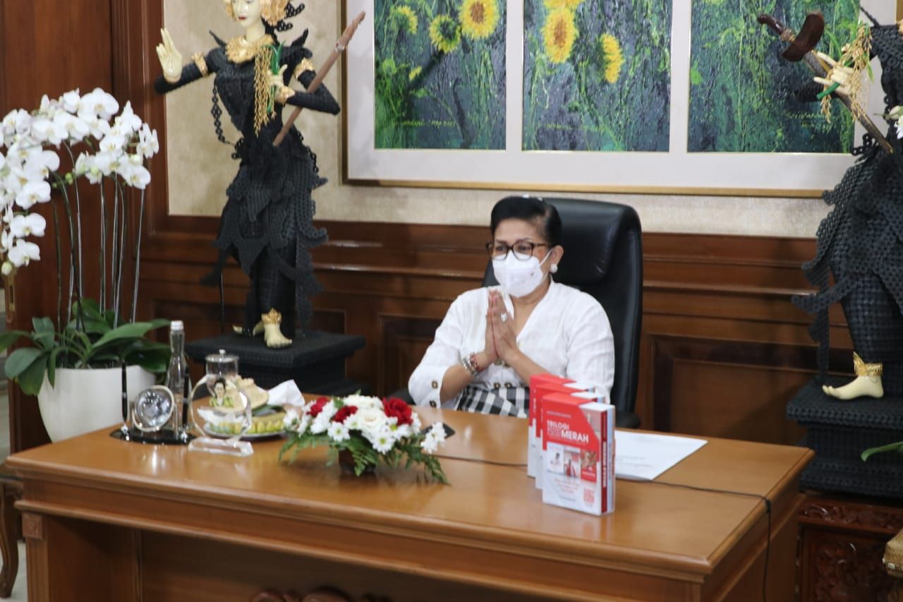 podiumnews.com-Putri Koster Apresiasi Kiprah Dermaga Seni Buleleng